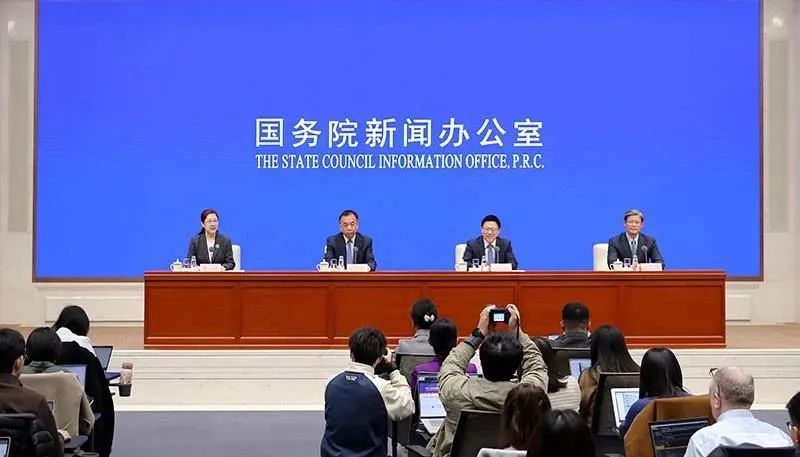 三部門(mén)談近期投資、財(cái)政、金融等政策情況，信息量很大→